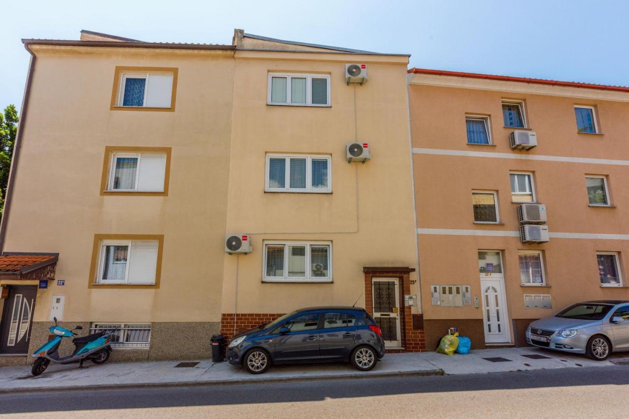 Apartments And Room Art Crikvenica Zewnętrze zdjęcie