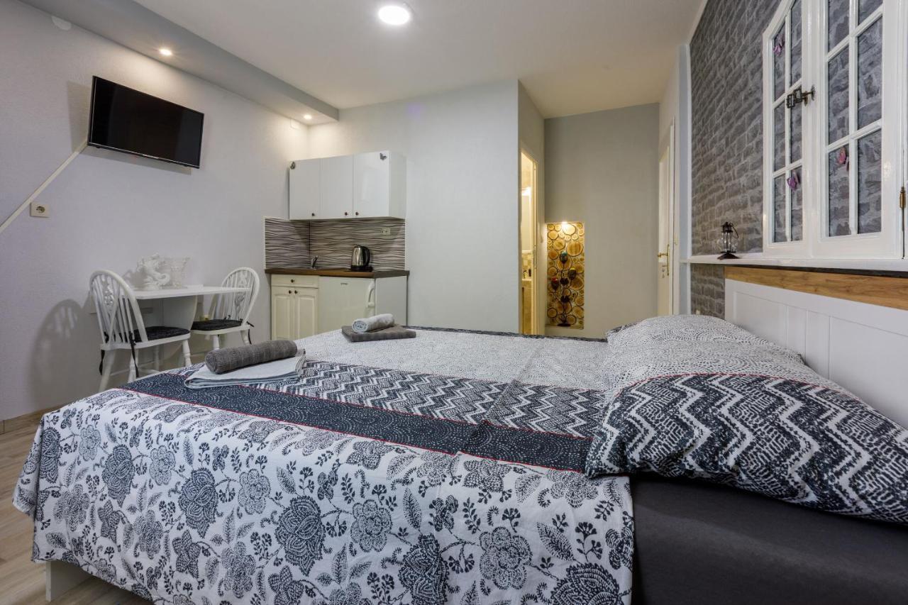 Apartments And Room Art Crikvenica Zewnętrze zdjęcie